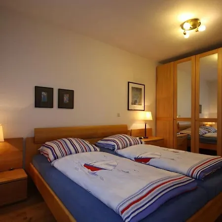 Haus Dina Apartament *